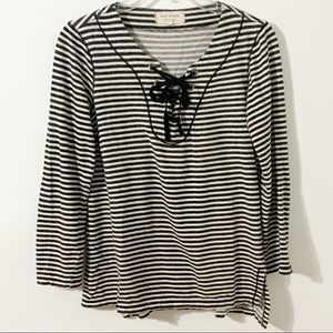 Max Studio Weekend Striped Lace Up Front Cotton Blend Jersey Knit Top 🩶🤍